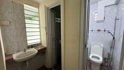 Jalan Besar (D8), Office #450951101
